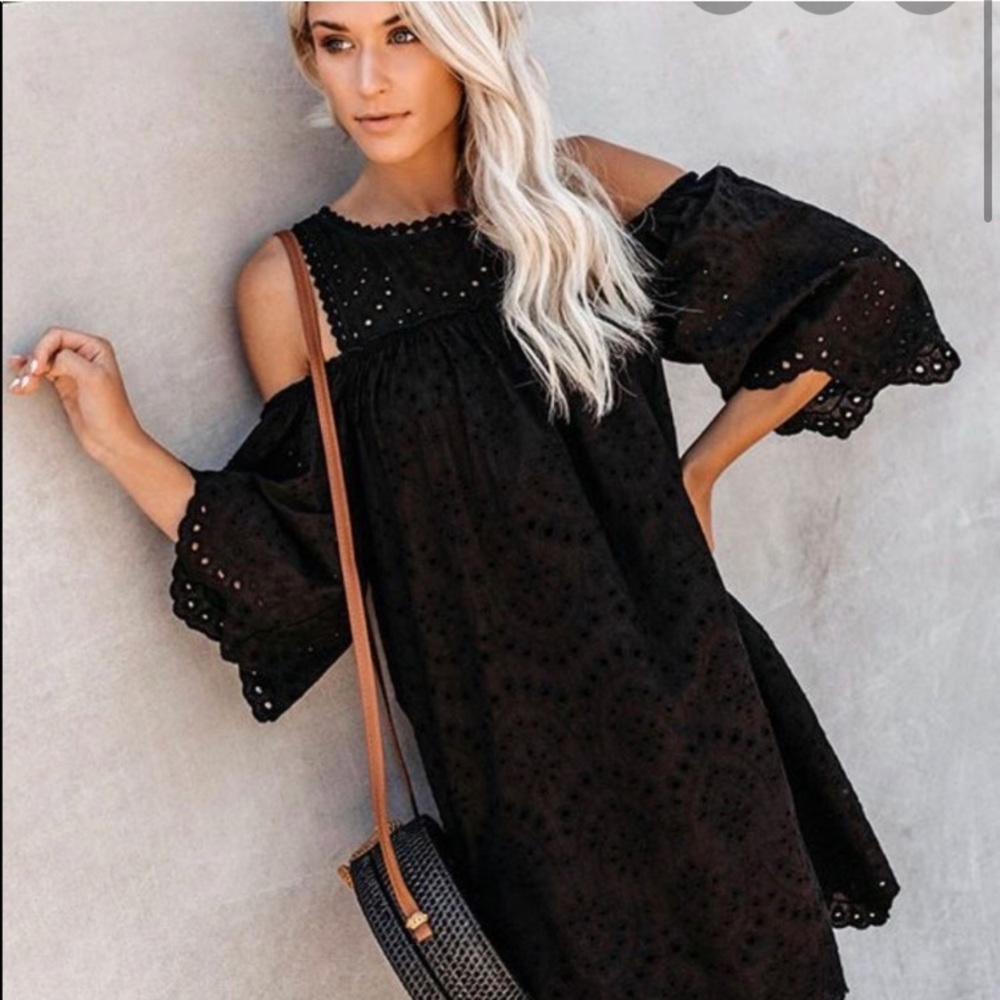 SOLD Vici eyelet bell-sleeve cold shoulder dress - Picture 7 of 7